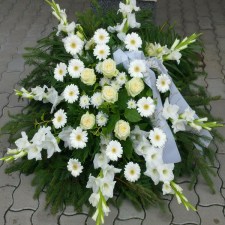 smutecni-kytice-25-kvetinarstvi-brno